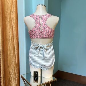 Albion Fit Primrose Floral striped 1 piece swimsuit zipper back. lightly worn.
